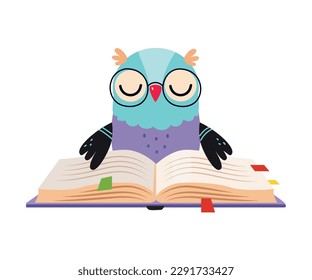 Carne de búho con gafas leyendo un libro. Un divertido personaje de pájaro inteligente. Caricatura de ilustraciones vectoriales del concepto de educación infantil