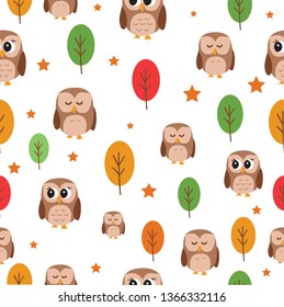 Cute owls seamless pattern. Funny forest background. Vector illustration 