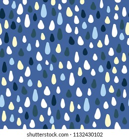 Cute rain drops, water vector seamless pattern background. Childish pattern with drops. Cartoon colorful shapes.