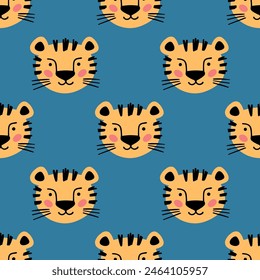 Lindo patrón escandinavo sin fisuras con pequeño bozal de tigre en estilo doodle. Ilustración vectorial de dibujos animados cabeza de tigre. Dibujos para niños. Textura textil infantil.