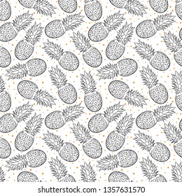 Cute seamless background of ripe appetizing pineapple