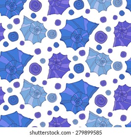 Cute seamless pattern with colorful hand drawn shells. Ocean background. Vector