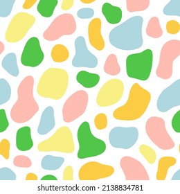 Cute seamless pattern with hand drawn abstract shapes. Childish style vector background. Fresh modern geo print for kids apparel, scrapbooking, wallpaper