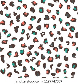 Cute seamless pattern with leopard skin