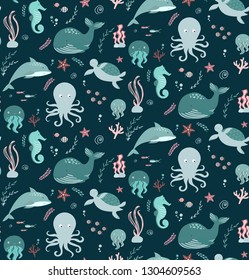 Cute Seamless pattern sea animals with hand drawn elements. Marine life collection background: turtle, dolphin, jellyfish, octopus, seahorse, starfish