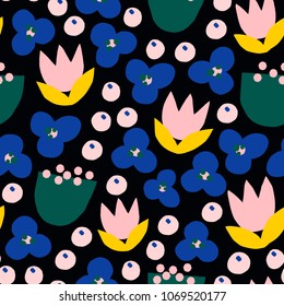 Cute simple pattern with Flowers in scandinavian style. Seamless abstract Floral texture. Floral Field background.