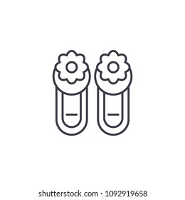Cute Slippers linear icon concept. Cute Slippers line vector sign, symbol, illustration.