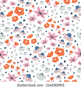 Patrón floral de verano lindo con flores silvestres floreciendo en un campo. Impresión vectorial con elementos florales texturados abstractos para papel textil o envolvente