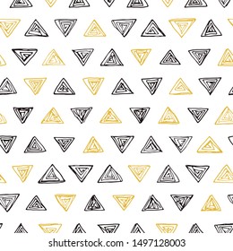 Cute vector triangles seamless background. Abstract ornament black on white background. Romantic textured pattern for wrapping paper and wallpaper design.