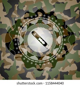 cutter icon inside camo texture