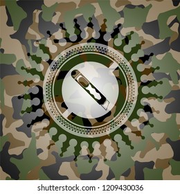 cutter icon inside camouflage texture