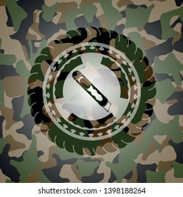 cutter icon on camo pattern