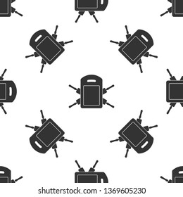 Cutting board and rolling pins icon isolated seamless pattern on white background. Kitchen utensils and equipment. Flat design. Vector Illustration