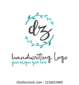 D Z Initial handwriting logo vector