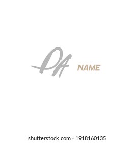 handgeschriebenes Logo auf weißem Hintergrund