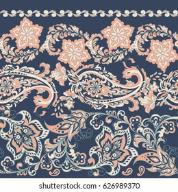 Damask paisley seamless vector pattern. Floral vintage background