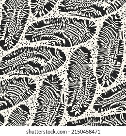 Dappled Ink Textured Paisley Pattern