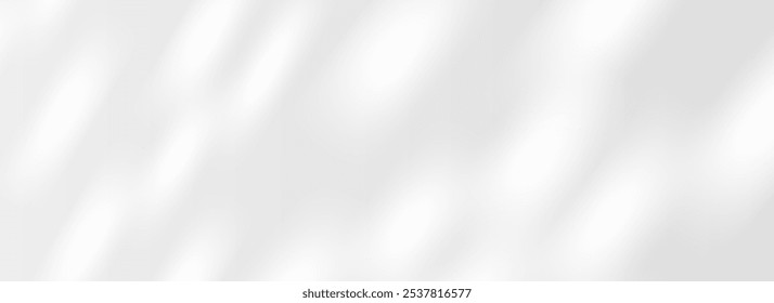 Luz solar moteada y Fondo de pantalla de sombra. Fondo de escena de luz natural para maqueta, Plantilla, superposición, póster, Anuncio, promoción. Rayos de luz manchados, vigas, deslumbramiento en la superficie, pared, techo, piso. Vector