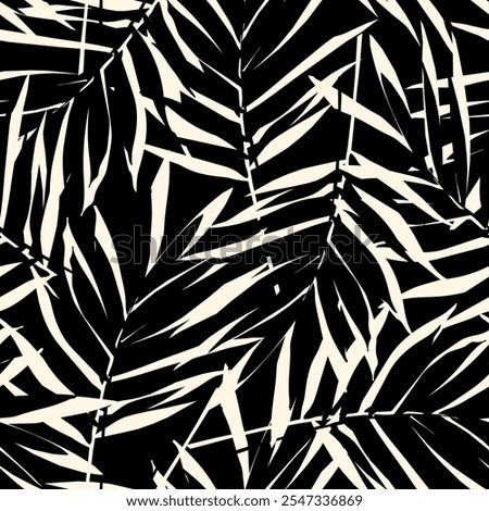 Dark elegant tropical palm tree leaves floral pattern