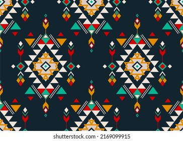 Patrón inquebrantable de la tribu étnica oscura. Estilo geométrico Boho.