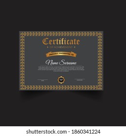 Dark gold line Certificate of achievement template