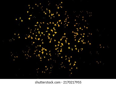 Dark Green, Yellow vector template with crystals, triangles. Beautiful illustration with triangles in nature style. Pattern for booklets, leaflets