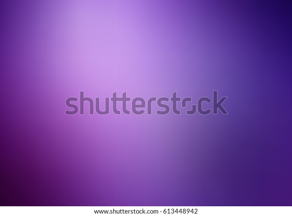 暗い紫のベクター画像のぼかした背景に光彩 アートデザインのパターン エレガントな明るいグラデーション デザインの明るい抽象的イラスト のベクター画像素材 ロイヤリティフリー