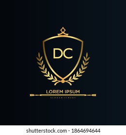 Letra DC Inicial con plantilla real.elegante con el vector de logotipo de la corona, Ilustración vectorial con logotipo de letras creativas.