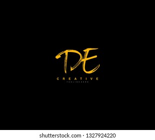 DE Letter Brush Grunge Urban Type Style Logo