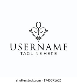 Diseño de logo decorativo con estetoscopio en la parte superior.