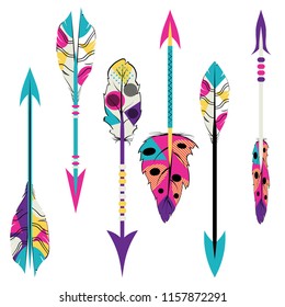 Decorative native arrows with stylized feathers set.