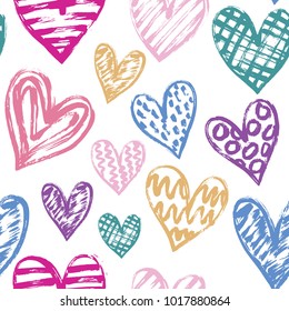 Diseño decorativo con corazones dibujados a mano con adornos.Patrón vectorial sin problemas.