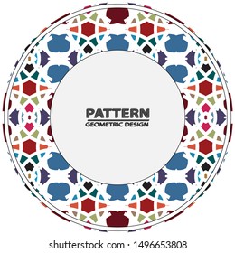 Decorative plate with patterned border,  top view. Vector illustration.