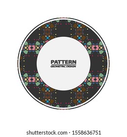 Decorative plate with patterned border, top view. Vector illustration.