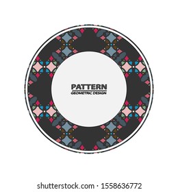 Decorative plate with patterned border, top view. Vector illustration.