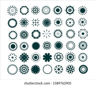 Decorative round elements and mandala set