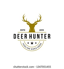 deer hunter logo, badge, emblem, label design template. vector illustration of deer head silhouette and arrow. hunter club, deer hunting symbol icon 