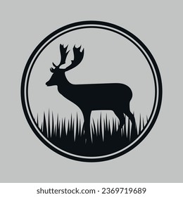 Hirschsymbol. Schwarze Silhouette. Vektorgrafik auf grauem Hintergrund.