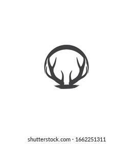 Deer Logo Template vector icon illustration design