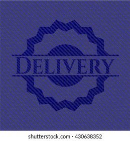 Insignia de entrega con textura de denim