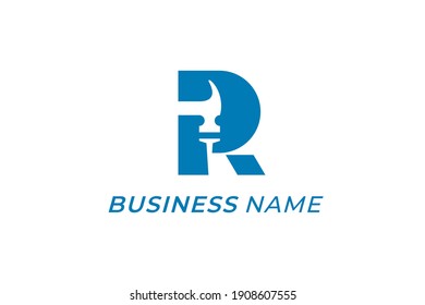 logotipo de diseño letra creativa R y martillo