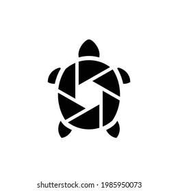 Design Logo Vector Double Meaning Combination of Turtle And Camera Lens