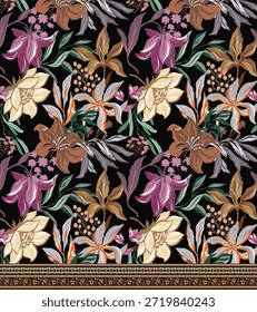 Das Design zeigt ein lebendiges Blumenmuster auf schwarzem Hintergrund mit großen Lilien in Creme, Rosa und Brauntönen, gemischt mit kleineren rosa Blüten und grünen Blättern, fertig mit einem dekorativen gemusterten Rand am Boden