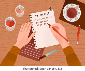 Escritorio con velas, una taza de café y un plan de escritura de manos de la mujer en un cuaderno. Persona rellenando para hacer una lista con objetivos y objetivos. Dibujo plano de vector colorido en la parte superior de la ilustración