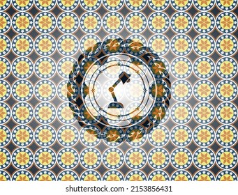 icono de la lámpara de escritorio dentro del emblema de estilo árabe. Decoración árabe. 