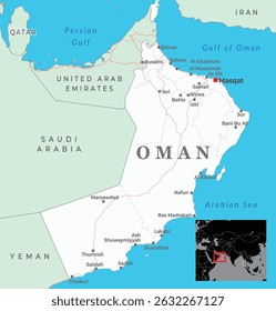 Um mapa detalhado de Omã, destacando suas províncias, principais cidades e países vizinhos