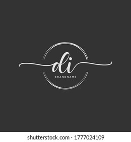 DI Vector de logotipo de escritura manual inicial