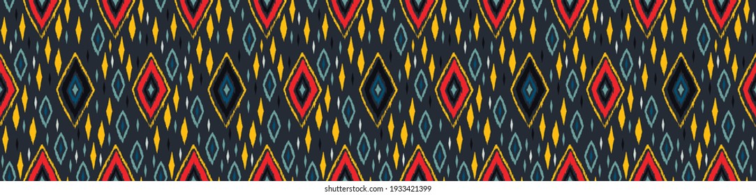 Diagonal ikat stripes. Zigzag pattern seamless. Geometric chevron abstract illustration, wallpaper. Tribal ethnic vector texture. Aztec style. Folk embroidery. Indian, Scandinavian,  African rug.