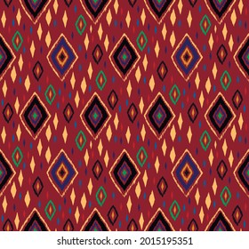 Diagonal ikat stripes. Zigzag pattern seamless. Geometric chevron abstract illustration, wallpaper. Tribal ethnic vector texture. Aztec style. Folk embroidery. Indian, Scandinavian, African rug.
