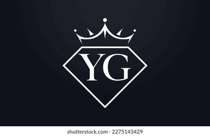 Vector de corona de diamante. Logotipo de reina de lujo para vectores de joyería con letras